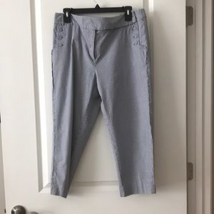 Ladies navy/white pin stripe capris